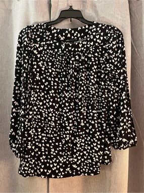 Cable & Gauge Black Blouse with White Heart Print